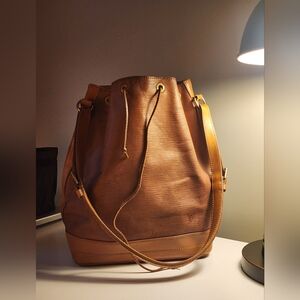 Authentic Louis Vuitton Noe Bucket Bag In Cipango Leather